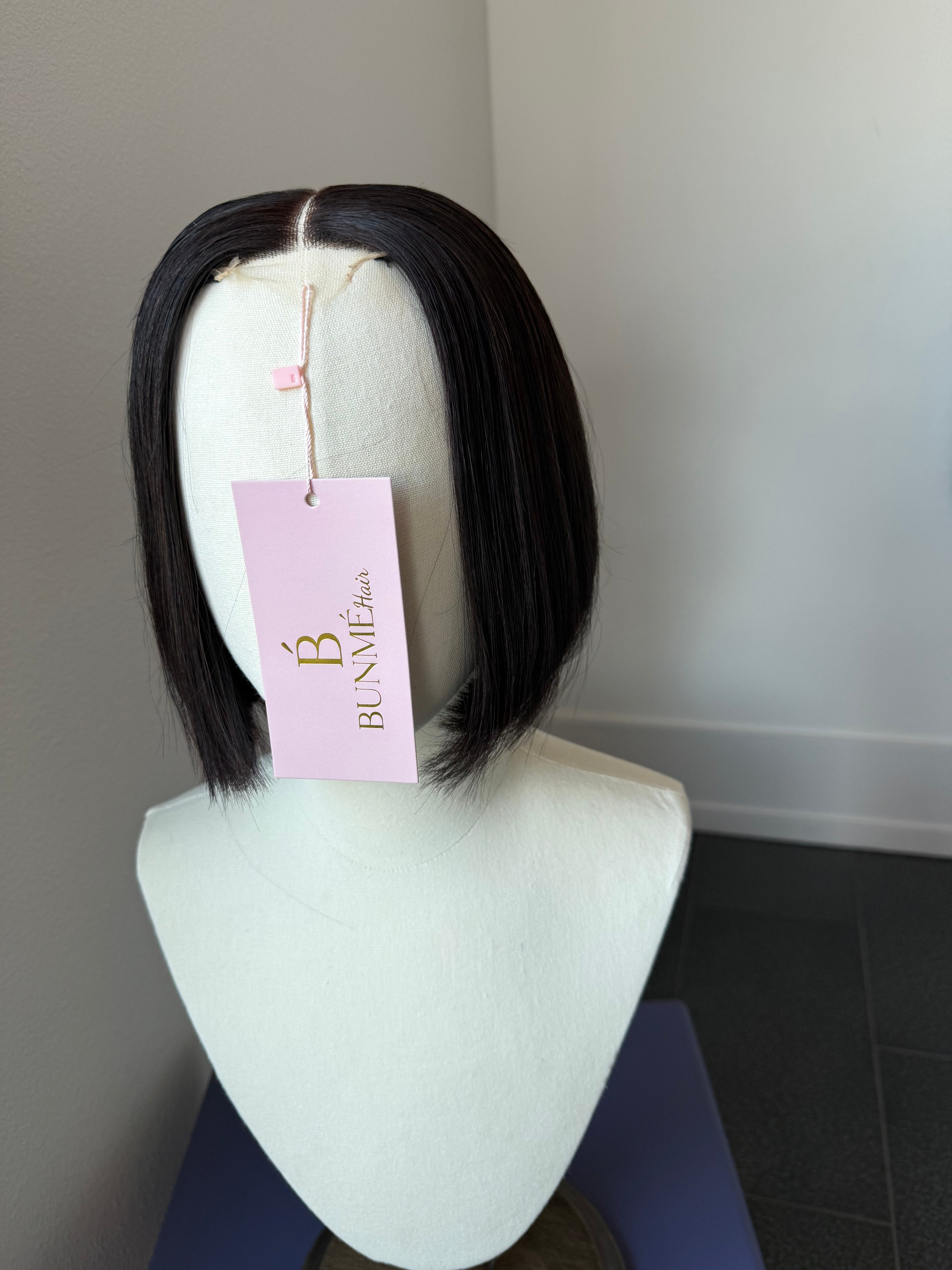 Bunmé Blunt cut Bob